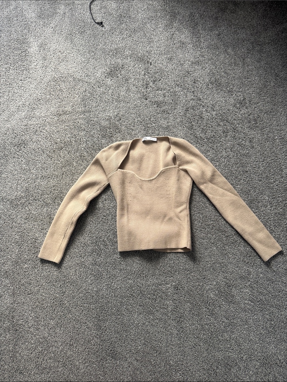 Zara Beige Long-Sleeve Knit Top